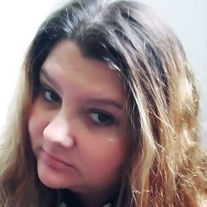 Meet your Posher, Lorily